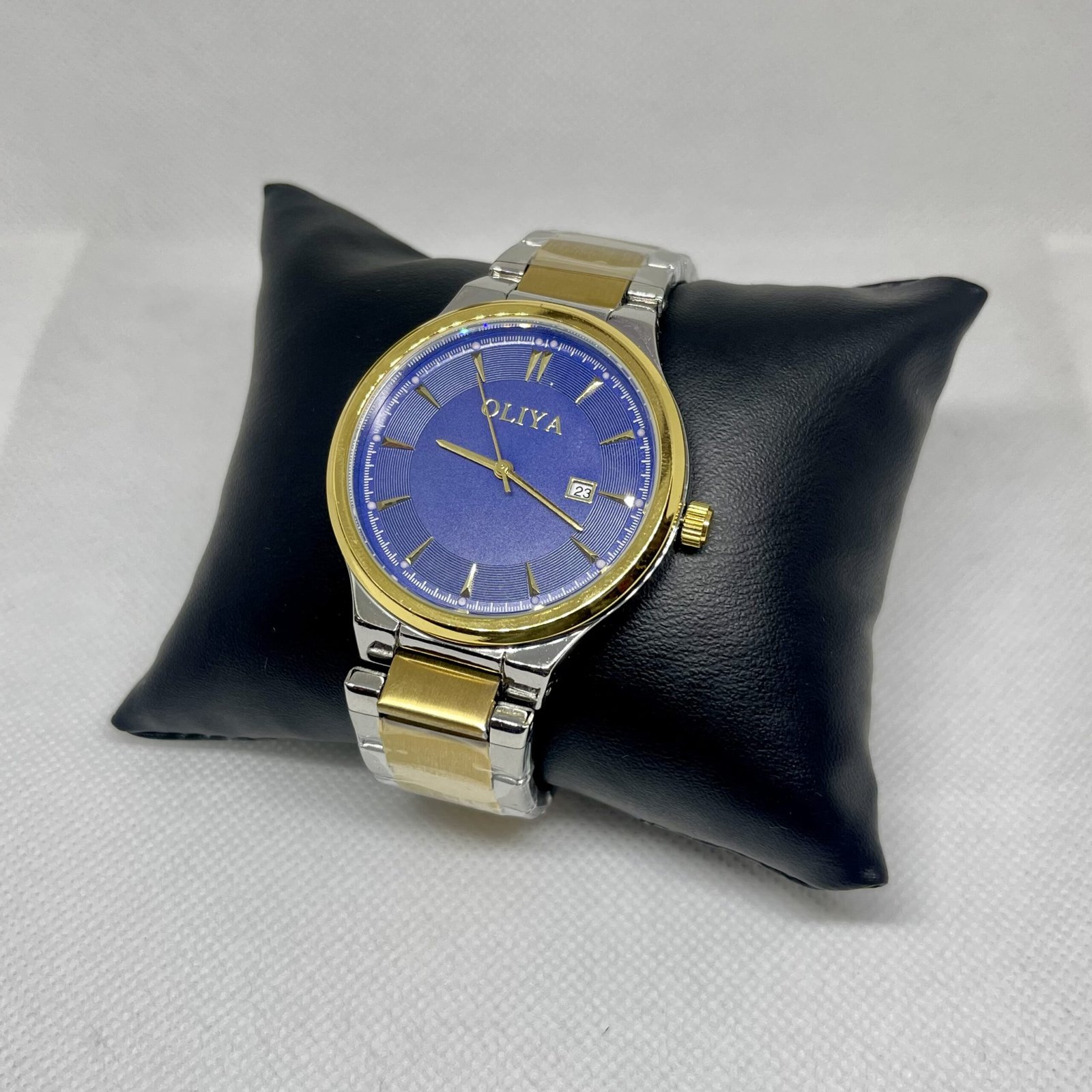 Couple OLIYA Luxury Trendy Elegant Design Watch 100% waterproof - Image 3